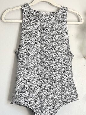 🩷 GAZE CHEETAH PRINT BLUE GRAY GOING OUT PARTY BODYSUIT SIZE LARGE